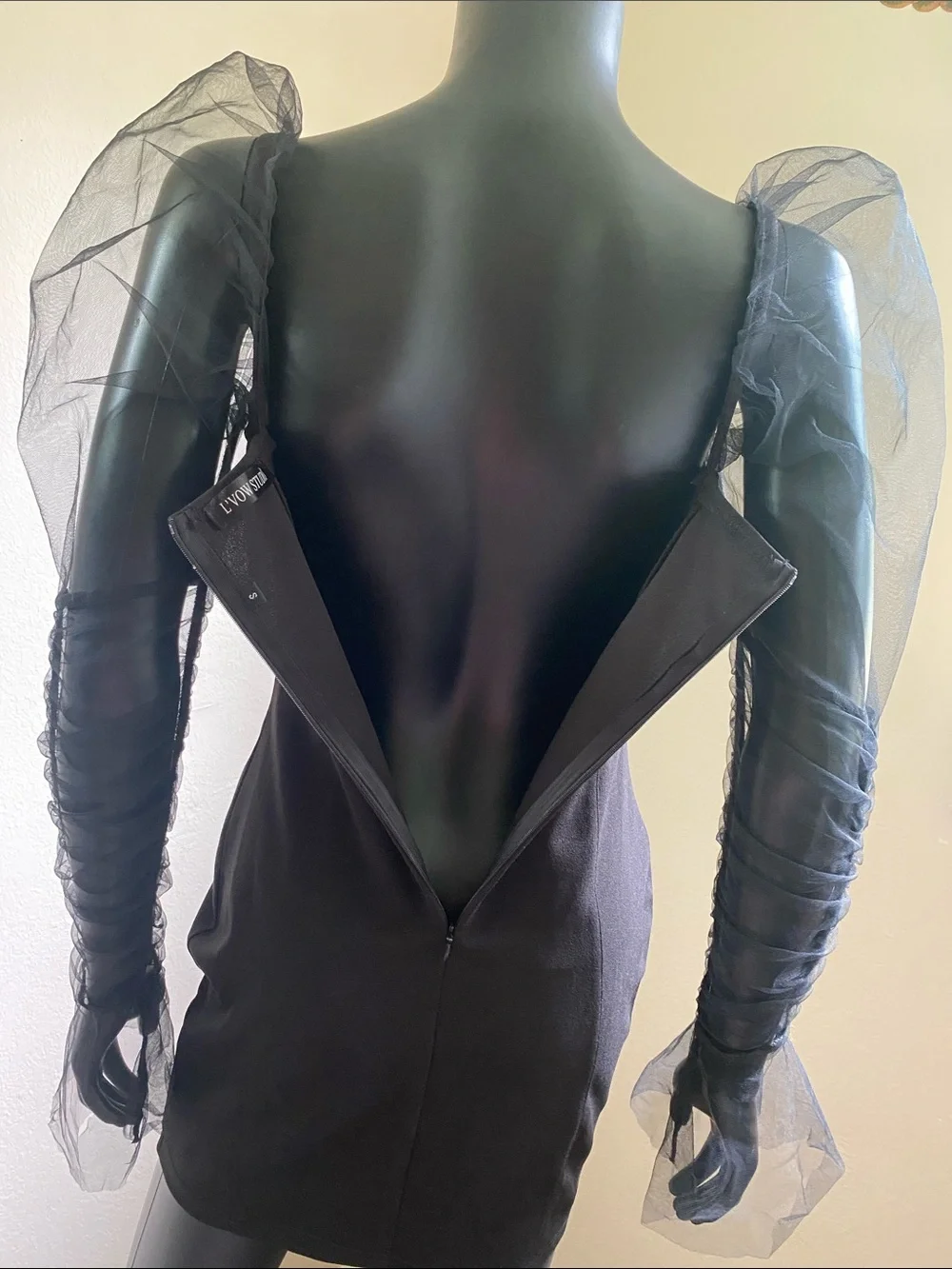 L’VOW STUDIO chic black